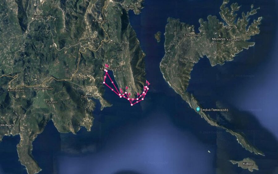 Lefkada: Hidden Blue Cave Kayak Trip with Lunch & Fruits - Finding the Blue Cave through its secret entrance