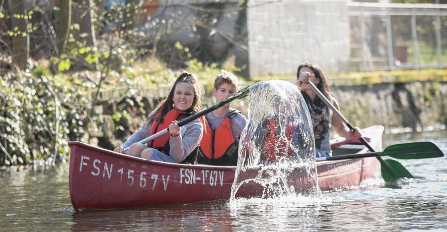 Leipzig: 3-Hour City Canoe Tour - The Palmengartenwehr and Leipzig’s flood protection