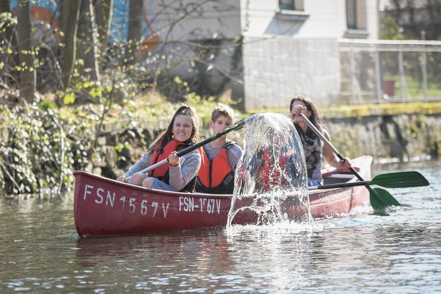 Leipzig: 3-Hour City Canoe Tour - Passing the Baedeker villa