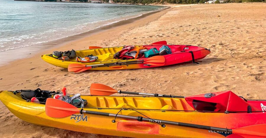 Lisbon: Arrábida Kayak and Coasteering Adventure Tour - Getting equipped for a year-round coastal adventure