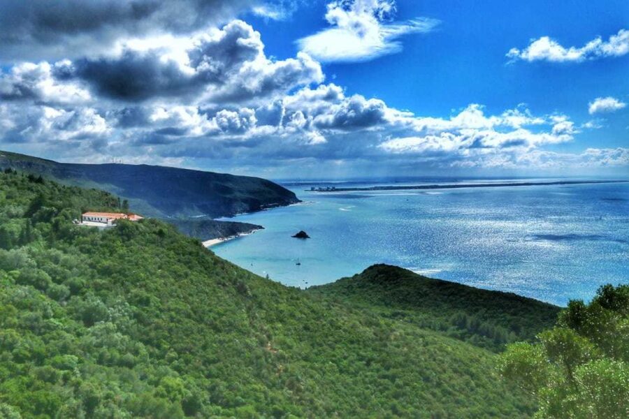Lisbon: Full-Day Arrabida Kayak Tour with Picnic - Launching from Praia do Creiro