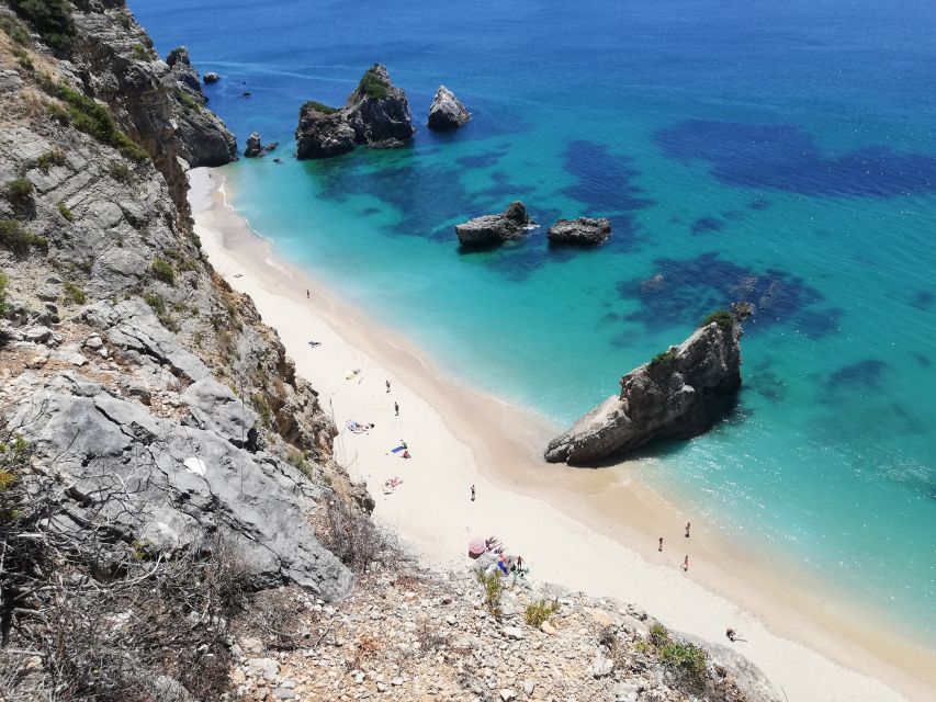 Lisbon: Full-Day Sesimbra Kayak Tour with Picnic - Reaching Ribeiro do Cavalo Beach