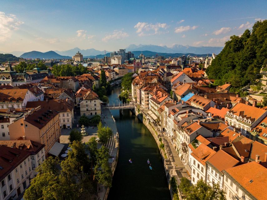 Ljubljana: Stand-Up Paddle Boarding Tour - Choosing the city route or the natural side