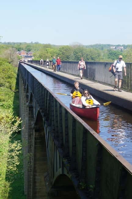 Llangollen: Aqueduct Kayak or Canoe Cruise - The 15-minute safety briefing