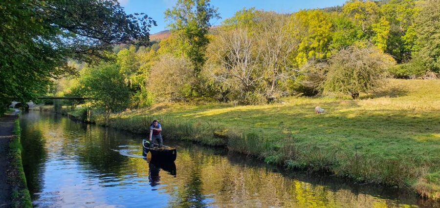 Llangollen: Guided Aqueduct Canoe Tour - Meeting beside Plas-Yn-Y-Pentre Bridge