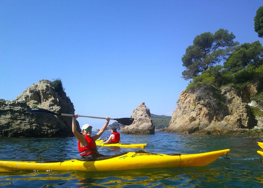 Lloret de Mar: 3-Hour Kayak and Snorkel Tour on Costa Brava - Starting at Fenals Beach with a short safety lesson