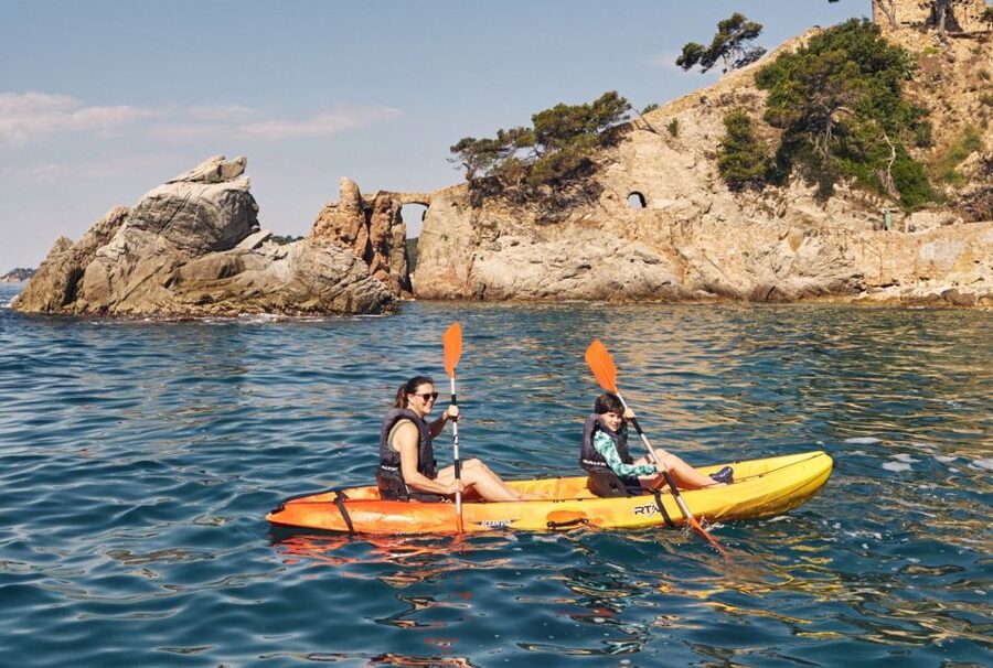Lloret de Mar: Costa Brava Kayak Tour and Swimming - Final verdict: a calm and useful Costa Brava introduction