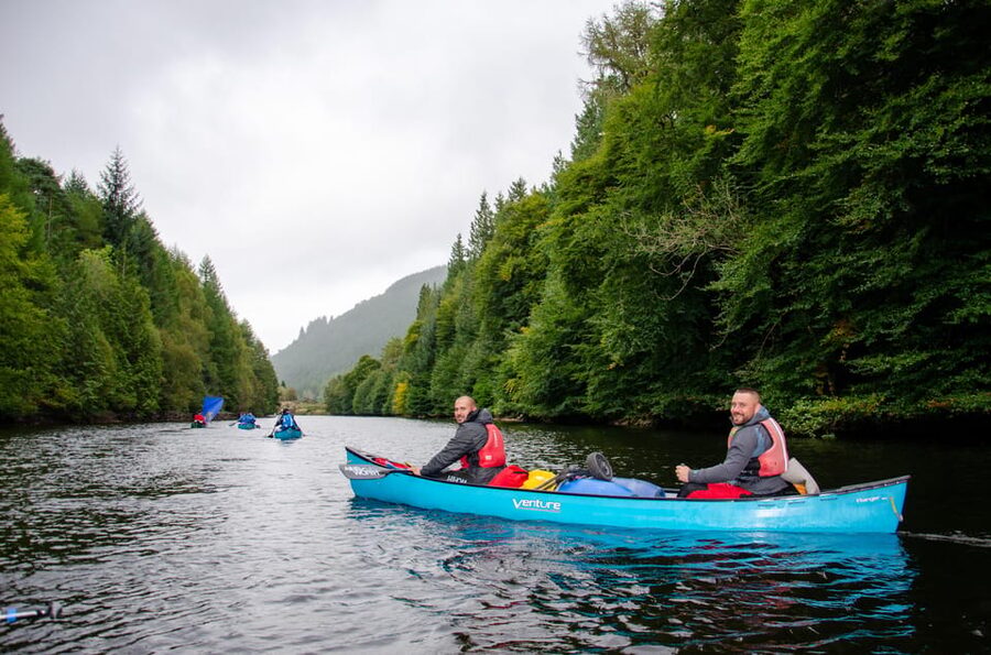Loch Ness, Family-Friendly, 1-Hour Discovery Canoe Tour - Why the family seating arrangement matters