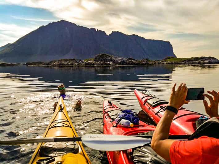 Lofoten: Full Day Combo tour, (kayaking and rappelling) - Why This Lofoten Combination Works
