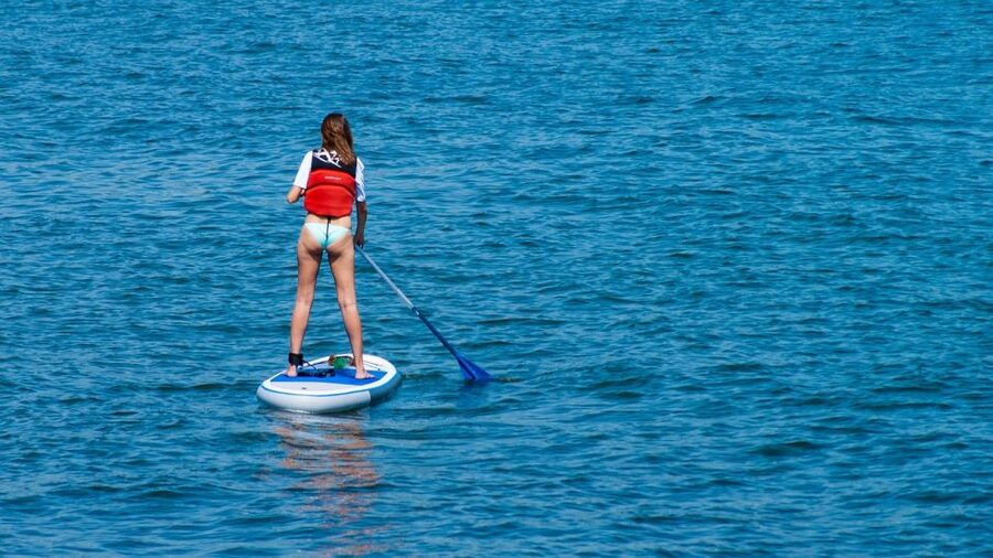 Los Cristianos : 1 Hour of Paddle surf Rental - Getting your board and hearing the safety briefing