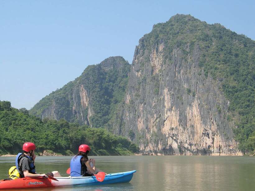 Luang Prabang: Kayak Tour to Pak Ou Caves - Inside the two Pak Ou Caves