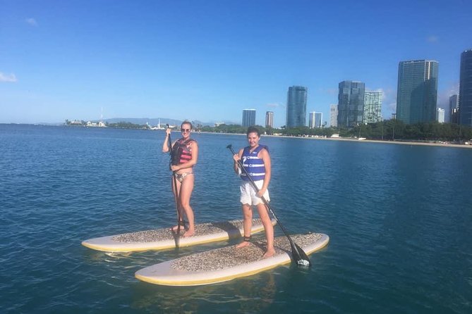Magic Island Honolulu Stand Up Paddling - The guides make beginners feel welcome