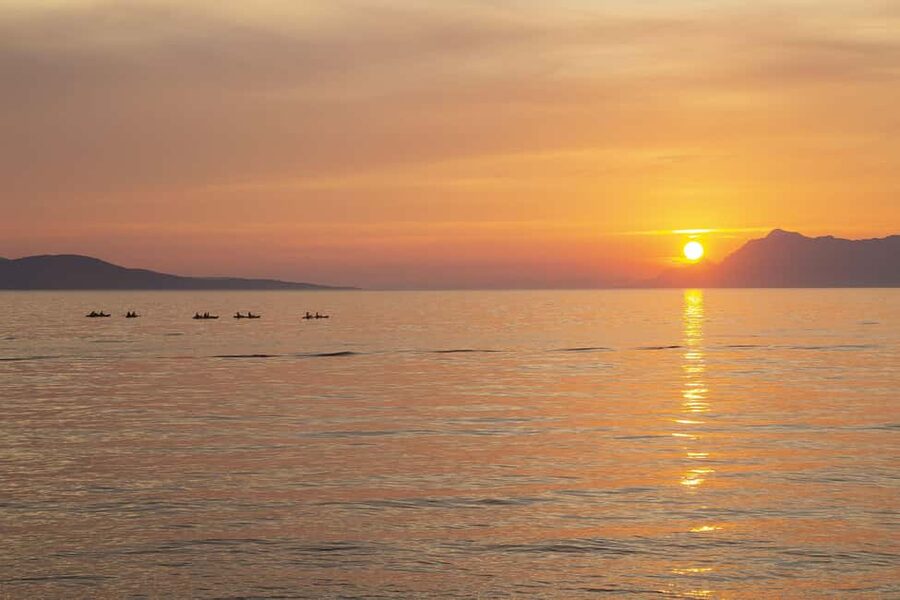 Makarska: Guided Sea Kayaking Tour with Snorkeling Stop - Osejava Peninsula and the coastal cliffs