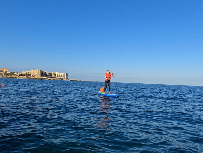 Malta: Guided SUP Tour - Wind, safety, and the kayak backup