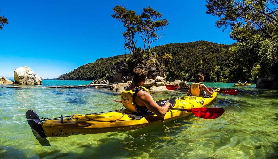 Marahau: Abel Tasman Kayaks Kayak and Walk - Weather, safety, and what to pack