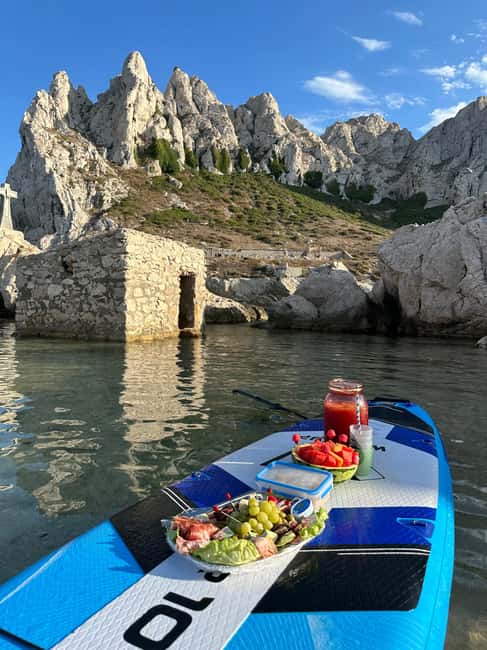 Marseille: stand-up paddle tour - discover the calanques - Continuing toward the Calanques