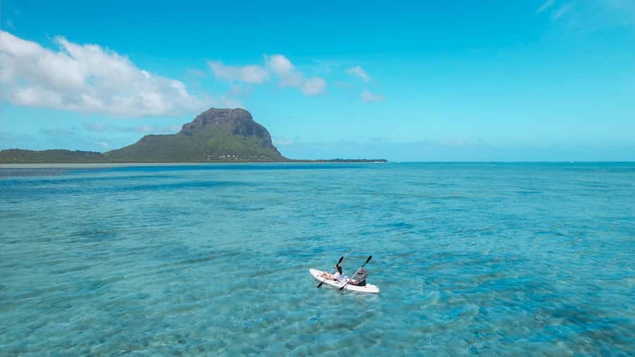 Mauritius: Guided Kayak tour to Benitiers Island - Who will enjoy this tour most?