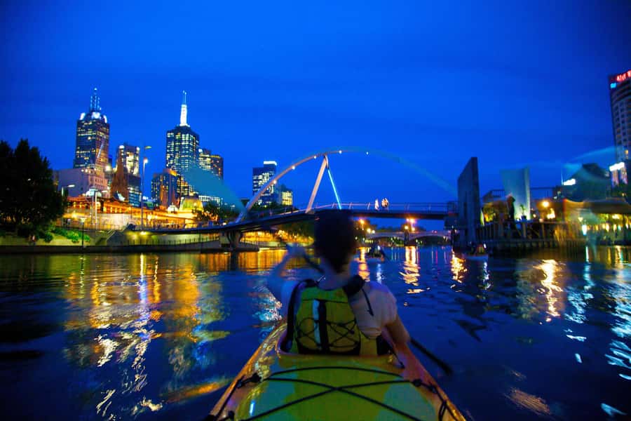 Melbourne: Sunset Kayak Tour with Dinner - Victoria Harbour is the gentle opening stretch