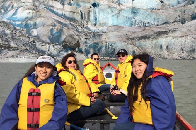 Mendenhall Lake Canoe Adventure - Nugget Falls and the short shore stop