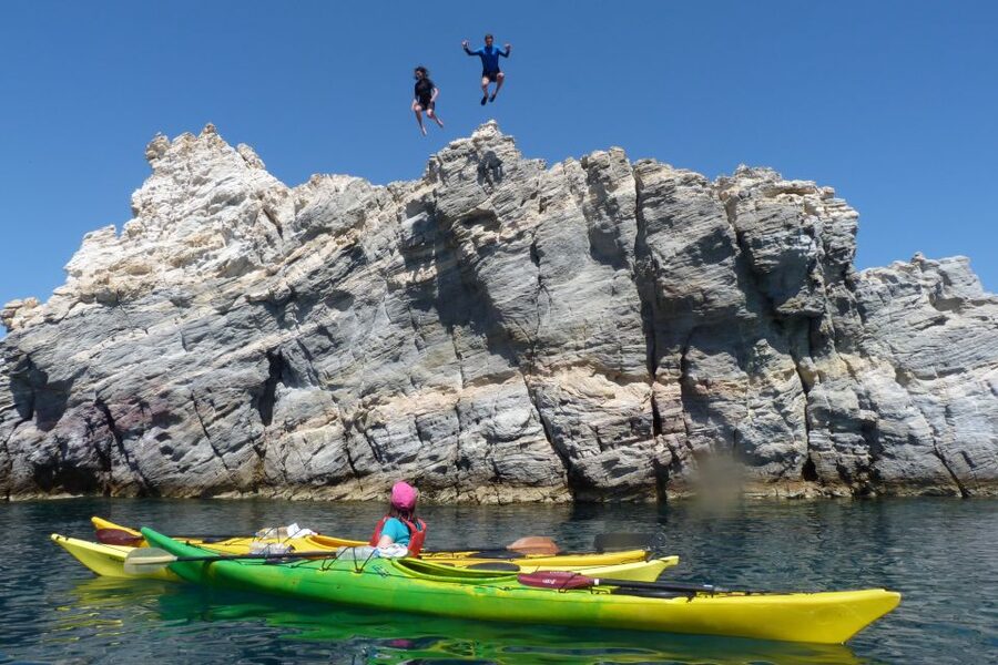 Milos: Guided Kayaking Trip with Snorkelling & Lunch - Is $129 a fair price?