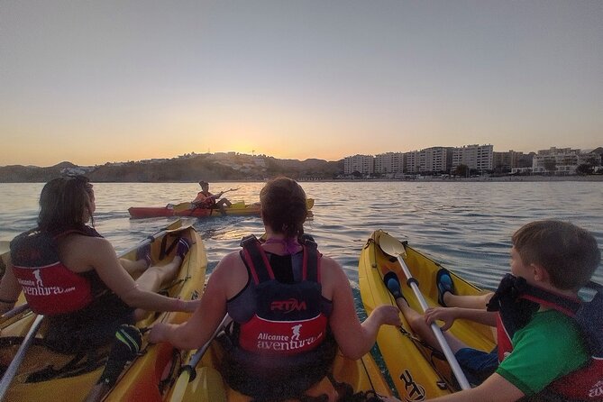 Moonlight Kayak with Dinner Included - Who should book this outing