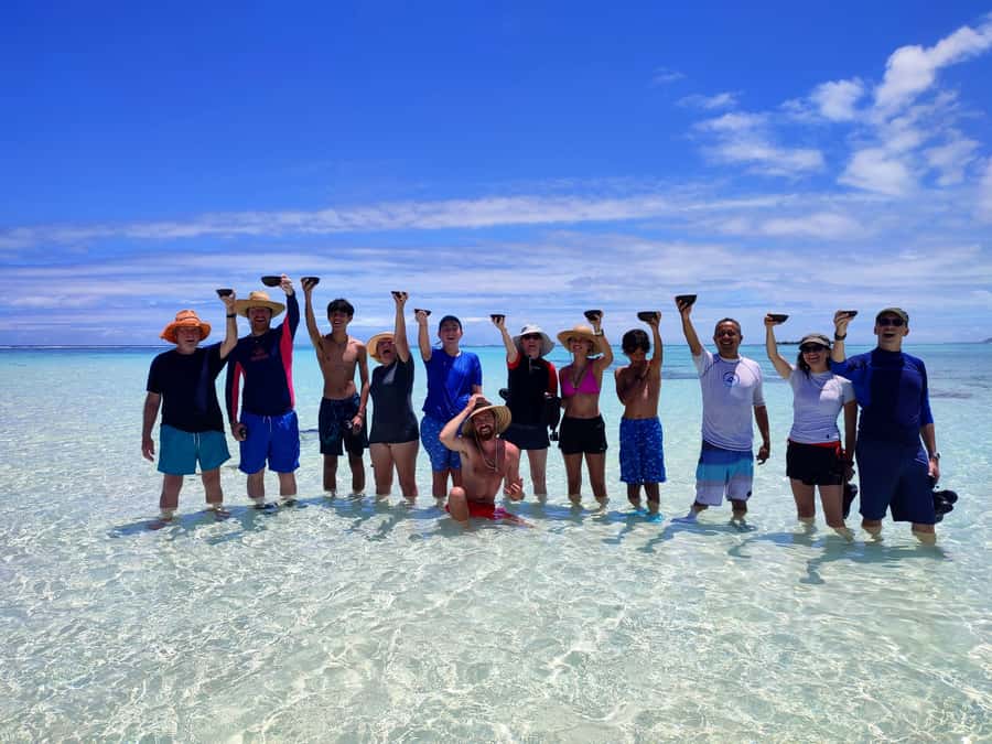 Moorea: Hauru Lagoon 3-hour Guided Kayak Tour with Snack - Fresh fruit, local stories, and a possible motu break