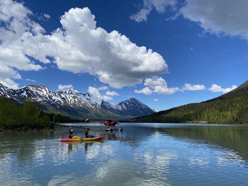 Moose Pass: Kayak Rental on Glacial Trail Lake - Getting ready with Moose Pass Adventures