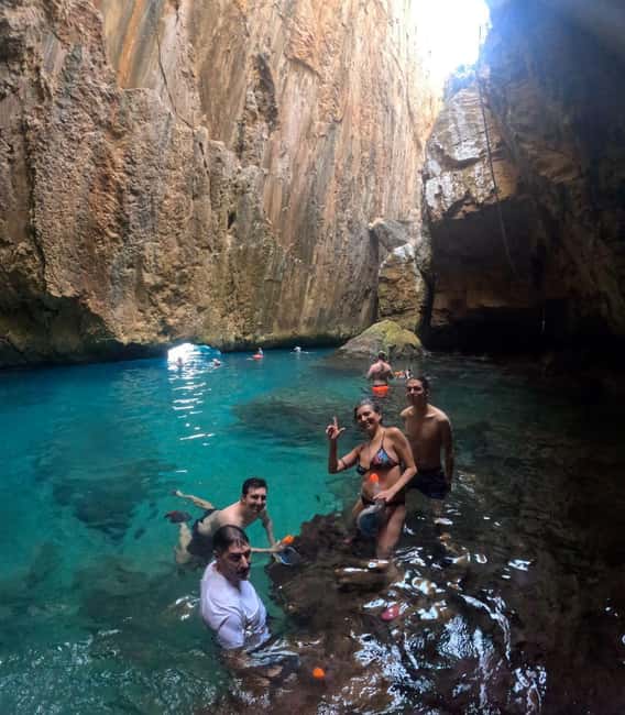 Moraig: Kayak Excursion to Moraig & Cave peces-testos - Is the Moraig kayak trip worth booking?