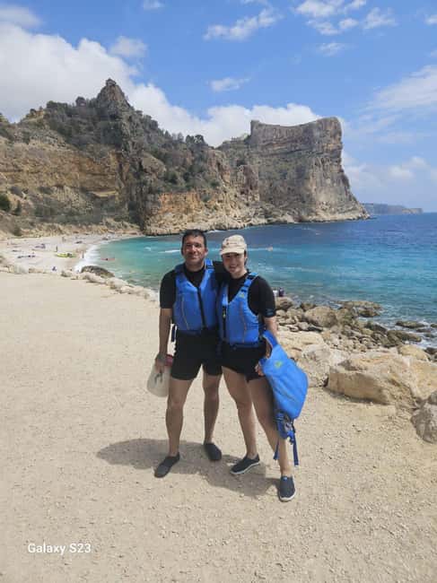 Moraig: Kayak Excursion to Moraig & Cave peces-testos - Cala Testos: a second swim with a different feel