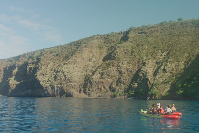 Morning Magic Kayak and Snorkel Adventure in Kealakekua Bay - Starting at 7:00 a.m. in South Kona