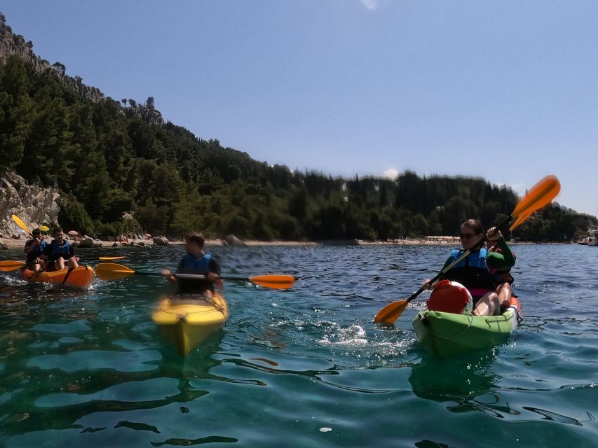 Morning Split Sea Kayaking Tour - Swimming, snorkeling, and the cliff-jumping stop