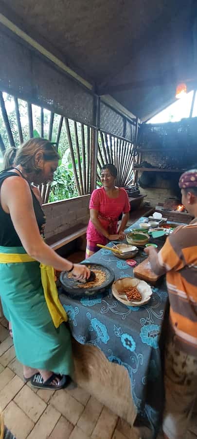 Munduk : Jungle Trekking,Canoeing,waterfall &authentic lunch - Who Should Book This Experience?