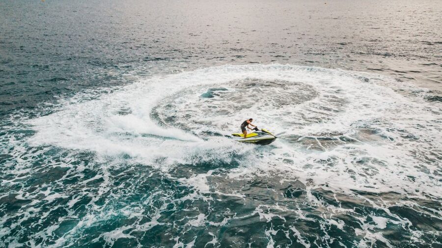 Mykonos: Super Paradise Beach Jet Ski, Canoe, & SUP Rental - SUP boarding and the role of the wind