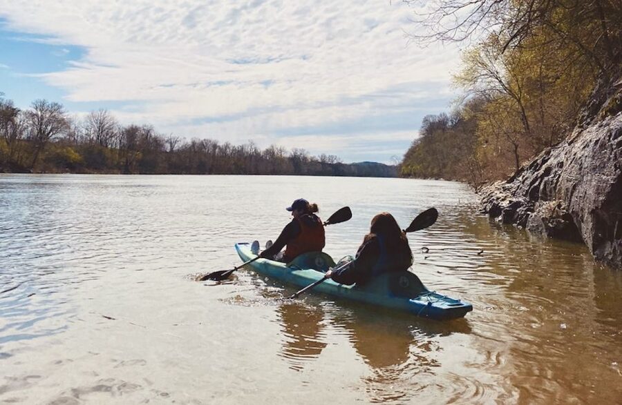 Nashville: Downtown Kayak Rental with Shuttle - Starting beside the Bridge Building