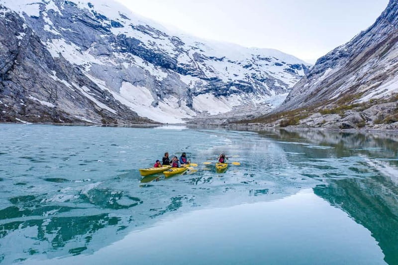 Nigards: Kayaking and Glacier Hike - The first 30 minutes on Nigardsbrevatnet