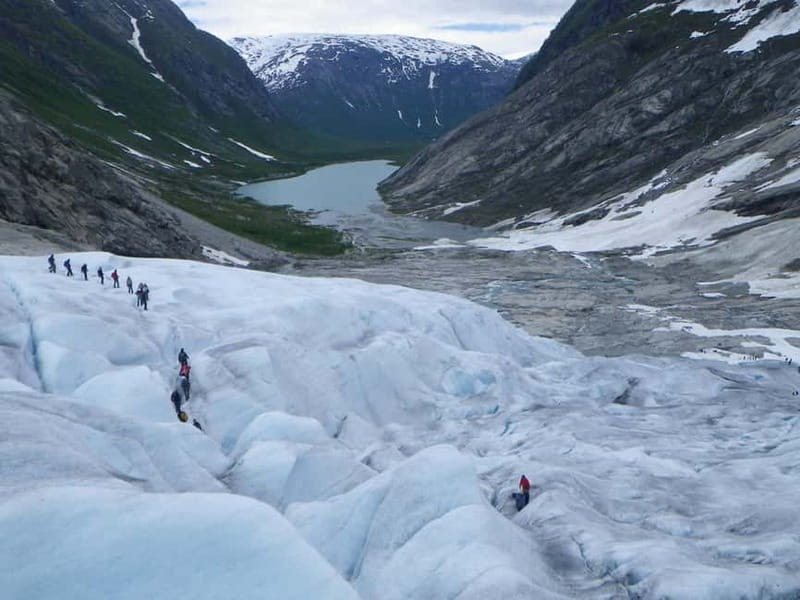 Nigards: Kayaking and Glacier Hike - Who should book this outing?