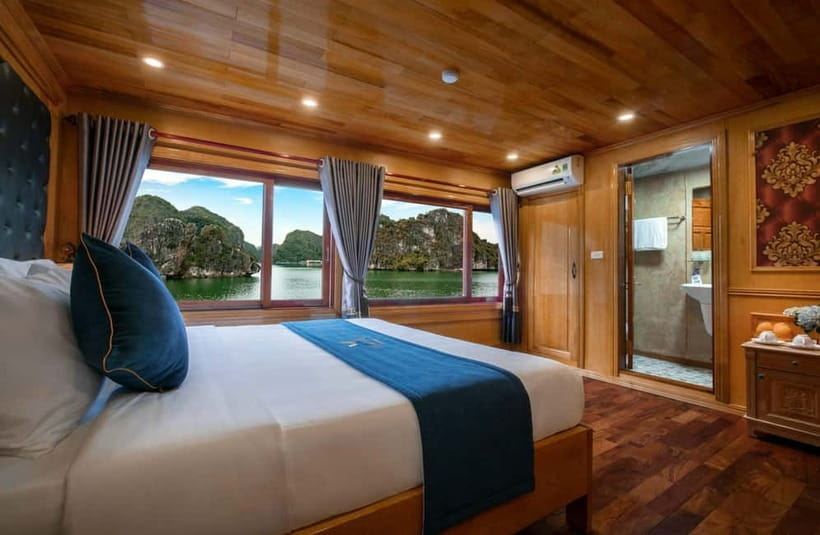 Ninh Binh: Lan Ha Bay 2D 1N cruises- bike tour, kayak, meals - Viet Hai Village and the Cat Ba cycling route