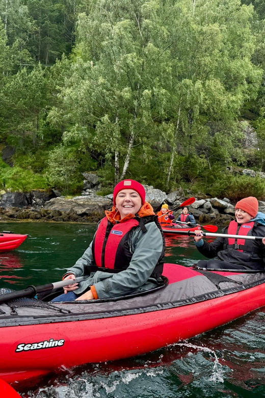 Olden: Experience Beginner-friendly Fjord Kayaking - The guides make the difference