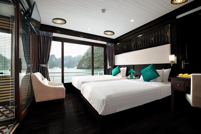 Overnight Luxury 5 Star Alisa Cruise with Meals, Kayak or Bamboo Boat - What the cruise does not do perfectly