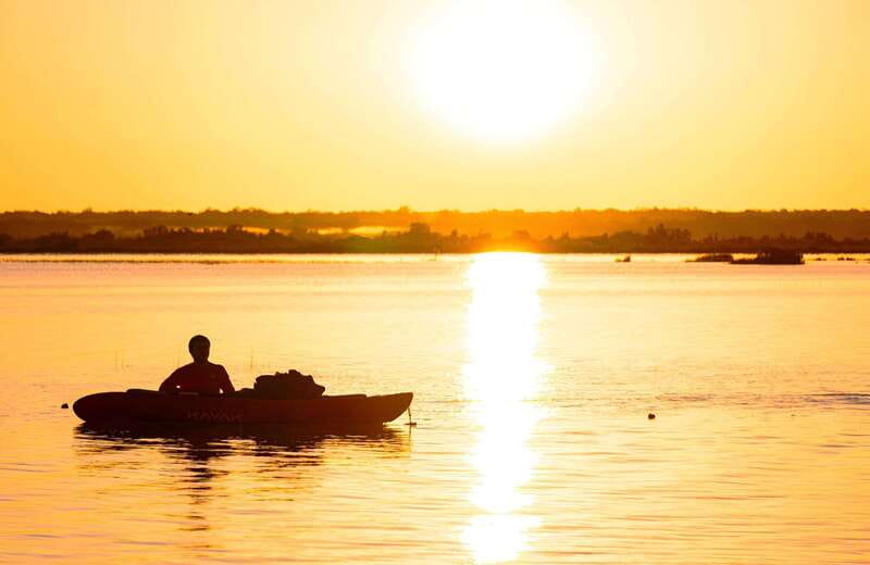 Paddleboard or kayak sunrise tour in Bacalar lagoon - What the $32 price really covers