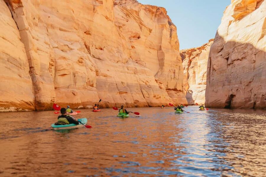 Page/Lake Powell: Guided Kayak & Water Antelope Canyon Tour - The paddle back to Antelope Point