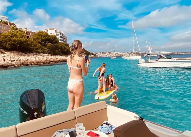 Palma de Mallorca: Private Boat Tour with Snorkel and Paddle - Skipper Calin and the feel of the outing