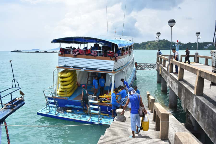 Phuket: Starlight Hong Sea Cave & Glowing Plankton by Kayak - Thai lunch with a lesson about the bay
