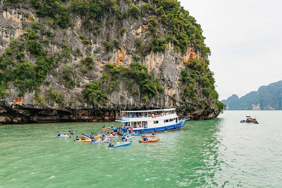 Phuket: Twilight Sea Canoe & Highlight Glowing Plankton - Fireflies and glowing plankton after sunset