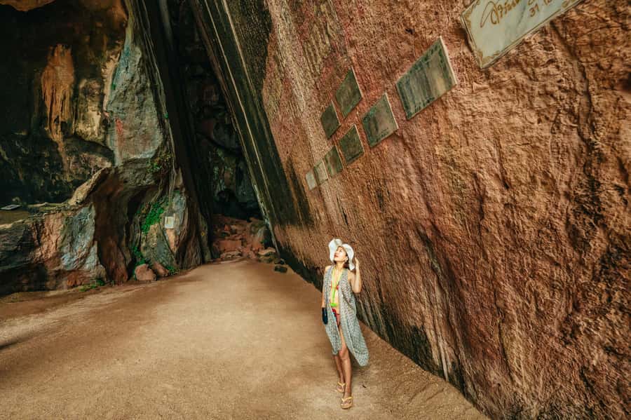 Phuket: Twilight Sea Canoe & Highlight Glowing Plankton - Dinner, snacks, and the ride home