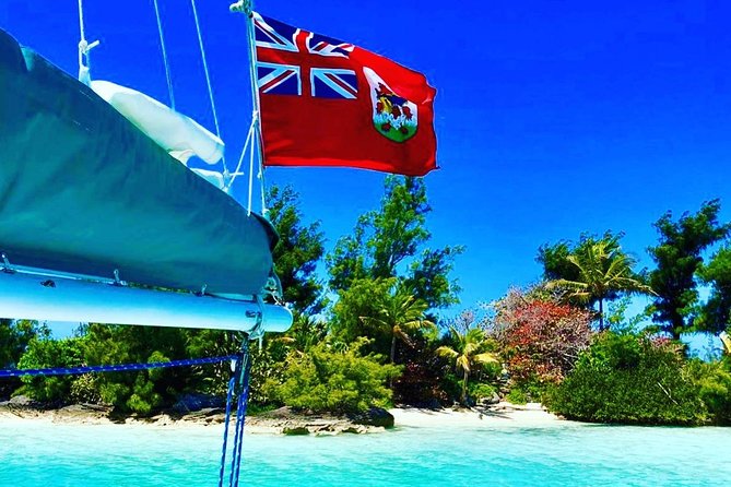 Private Catamaran Swim sail snorkel cliff jumping SUP - The crew and the feel of the outing