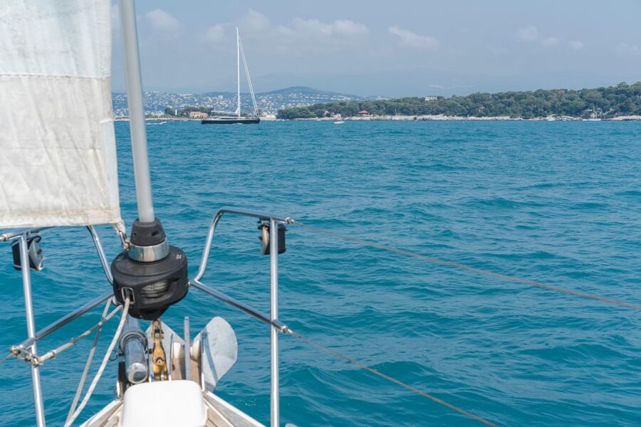 Private tour on a sailboat - Swim and paddle - Antibes Cape - Should you book the Cap d’Antibes sailboat trip?