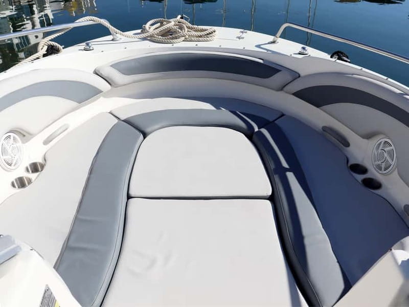 Puerto Banús: Floky Boat Cruise with Snorkeling & Paddle SUP - Leaving Puerto Banús on an eight-meter boat