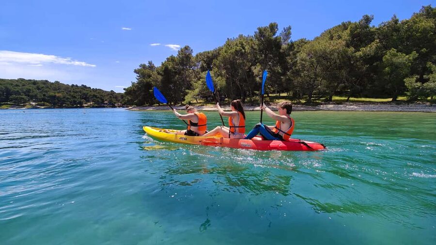 Pula: Muzil Canyon Kayak Tour, Snorkeling and Cliff Jumping - What to pack for a smoother outing