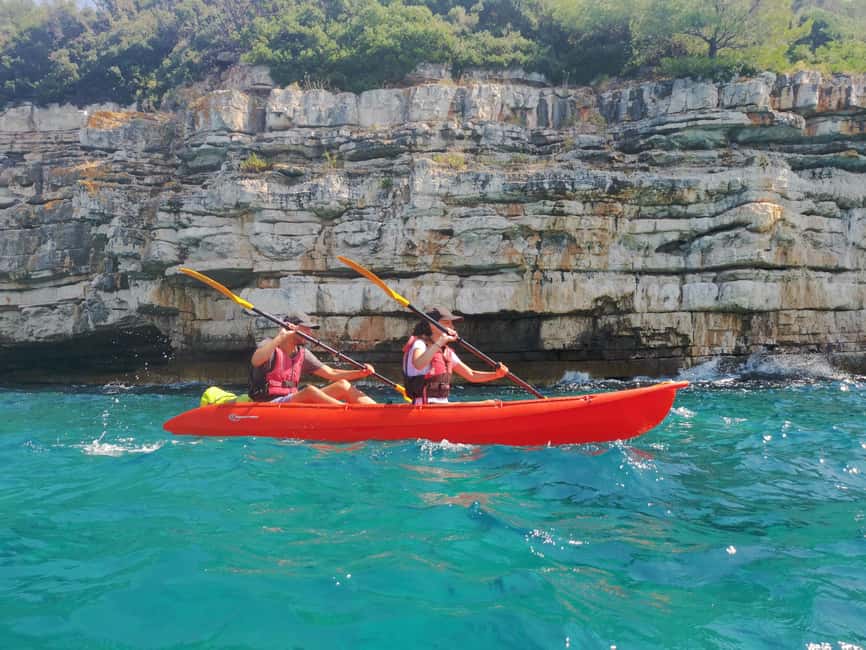 Pula: Sea Adventure – Boat, Kayak, Snorkeling & Cliff Jumps - A family-friendly trip with real physical demands